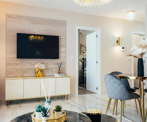 Rixos Private Parking Garage شقة *