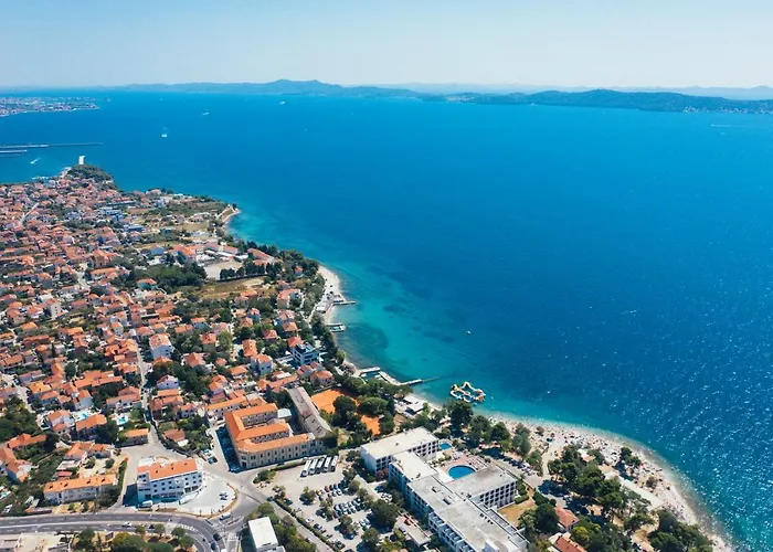 Rixos Private Parking Garage شقة *